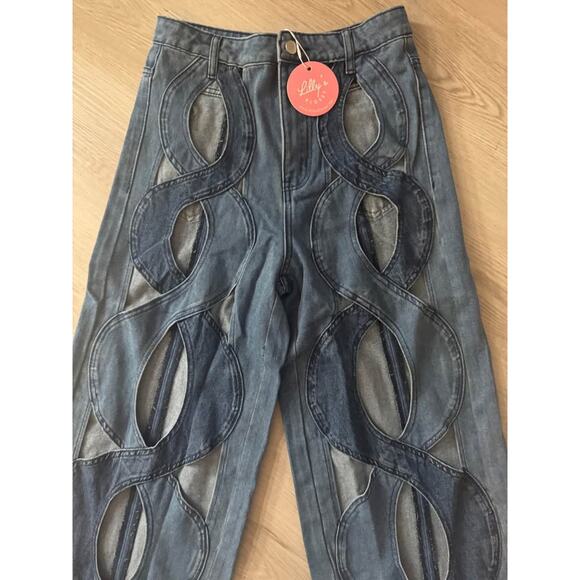 NWT Lilly’s Kloset Women’s Small Rope Cutout Wide-Leg Denim Jeans - Picture 4 of 6